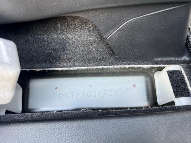 オデッセイ アブソルート　純正ナビ／Ｂｌｕｅｔｏｏｔｈ対応／後席モニター／バックカメラ／スマートキー／アイドリングストップ搭載／両側電動スライドドア／（49枚目）