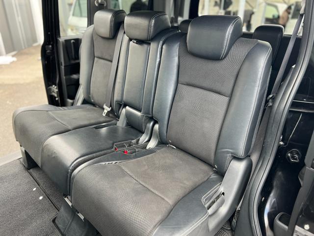 ステップワゴンスパーダ Ｚ　クールスピリット　後期／Ｂｌｕｅｔｏｏｔｈ対応／フルセグ／後席モニター／バックカメラ／アイドリングストップ搭載／両側電動スライドドア／オートライト／ＥＴＣ（44枚目）