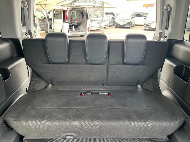 ステップワゴンスパーダ Ｚ　クールスピリット　後期／Ｂｌｕｅｔｏｏｔｈ対応／フルセグ／後席モニター／バックカメラ／アイドリングストップ搭載／両側電動スライドドア／オートライト／ＥＴＣ（47枚目）