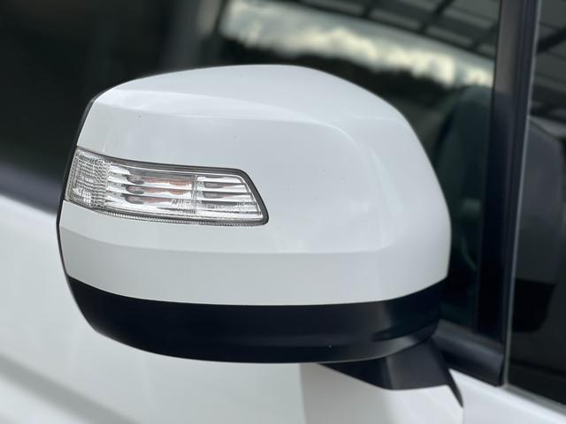 ステップワゴンスパーダ Ｚ　後期／ケンウッドメモリーナビ／地デジ／オートライト／アイドリングストップ搭載／両側電動スライドドア／ＥＴＣ／スマートキー／バックカメラ／８人乗り（16枚目）