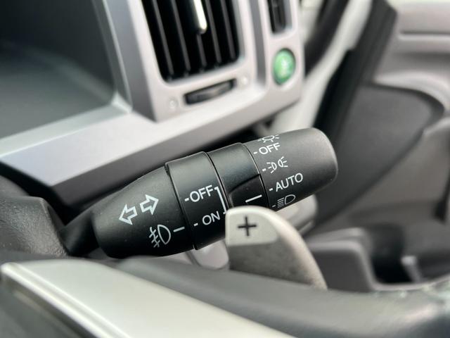 ステップワゴンスパーダ Ｚ　後期／ケンウッドメモリーナビ／地デジ／オートライト／アイドリングストップ搭載／両側電動スライドドア／ＥＴＣ／スマートキー／バックカメラ／８人乗り（22枚目）