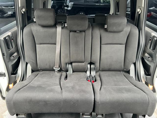 ステップワゴンスパーダ Ｚ　後期／ケンウッドメモリーナビ／地デジ／オートライト／アイドリングストップ搭載／両側電動スライドドア／ＥＴＣ／スマートキー／バックカメラ／８人乗り（38枚目）