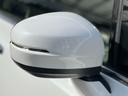アブソルート・ＥＸホンダセンシング　ホンダセンシング／電動シート／Ｂｌｕｅｔｏｏｔｈ対応／フルセグ／バックカメラ／後席モニター／プッシュスタート／スマートキー／アイドリングストップ搭載／クルーズコントロール（17枚目）
