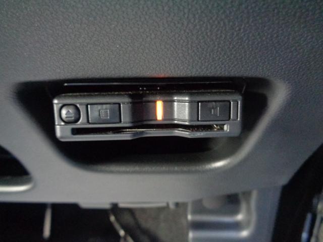 ムーヴ カスタム　ＸリミテッドＩＩ　ＳＡＩＩＩ　ワンオーナー車禁煙車　衝突軽減ブレーキ純正ナビゲーションフルセグＴＶ全周囲カメラ　新セキュリティＥＴＣ車載器　ＬＥＤヘッドライトＬＥＤフォグライトプッシュスタートスマートキーＵＳＢ充電ＴＶキャンセラー（25枚目）