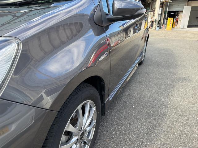 アクア Ｇブラックソフトレザーセレクション　純正ナビ　スマートキー　プッシュスタート　エアロパーツ　（フロントサイドステップ　リアアンダー　ルーフ）　電動格納ドアミラー　　ドアバイザー　ＥＴＣ　ＴＶ　コーナーポール　社外１５インチアルミ（33枚目）