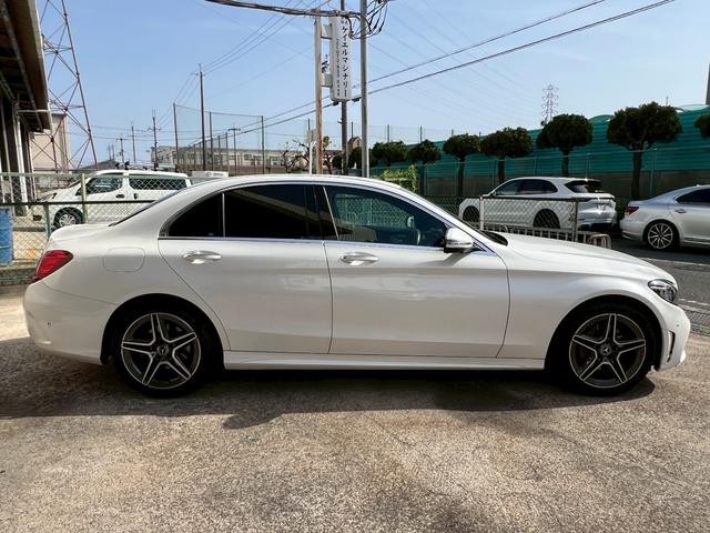 Ｃクラス Ｃ２２０ｄ　ローレウスエディション　後期型　ローレウスＥＤ　ＡＭＧ１８ＡＷ　ＥＴＣ　パフュームアトマイザー　禁煙車　エアサス　アンビエントライト　ブルメスター（16枚目）
