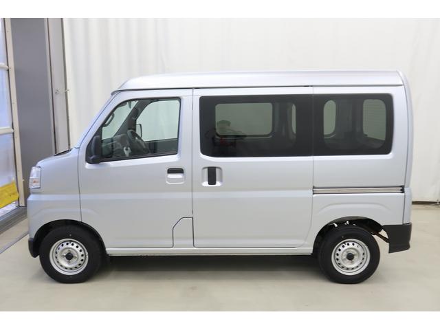 ハイゼットカーゴ ＤＸ　踏み間違い防止　Ｗエアバック　キーフリーシステム　エコアイドル　車線逸脱警報　切替４ＷＤ　オートハイビーム　両側スライドドア　オートライト　運転席エアバッグ　ＡＢＳ　記録簿　ＶＤＣ（6枚目）
