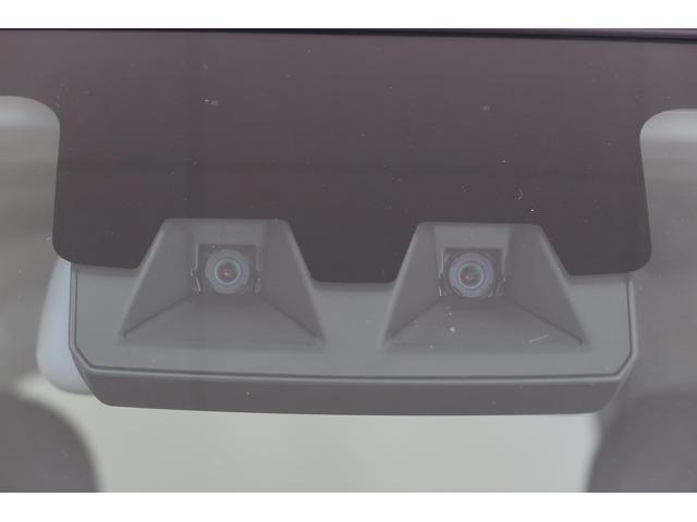 ハイゼットカーゴ ＤＸ　／切替４ＷＤ／ラジオ／オートライト／踏み間違い防止　踏み間違い防止　Ｗエアバック　キーレス　エコアイドル　車線逸脱警報　切替４ＷＤ　オートハイビーム　オートライト　運転席エアバッグ　ＡＢＳ　記録簿　ＶＤＣ（36枚目）