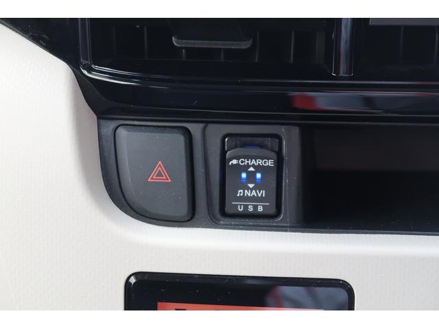 ムーヴ Ｘリミテッド　ＳＡＩＩＩ　／ナビ／バックカメラ／オートライト　ナビ　ドラレコ　バックカメラ　純正アルミホイール　プッシュスタート　オートエアコン　前席シートヒーター（18枚目）