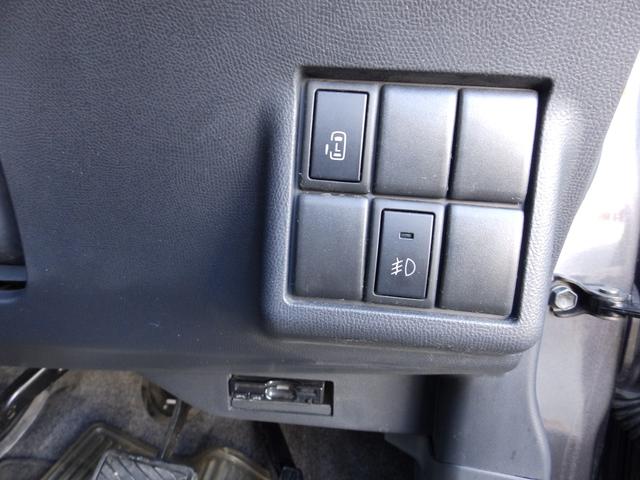 ルークス ハイウェイスター　禁煙車　スマートキー　プッシュスタート　オートエアコン　ナビ　フルセグ　バックカメラ　左側パワースライドドア　ウインカーミラー　純正アルミ　フォグランプ　リアスポイラー装着（22枚目）