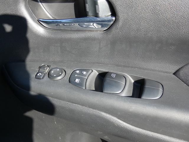 セレナ X セーフティパックA 快適パック エマージェンシーブレーキ ディスプレイオーディオ ETC パワースライドドア クルーズコントロール ソナー アイドリングストップ パーソナルテーブル USB電源ソケット(51枚目)