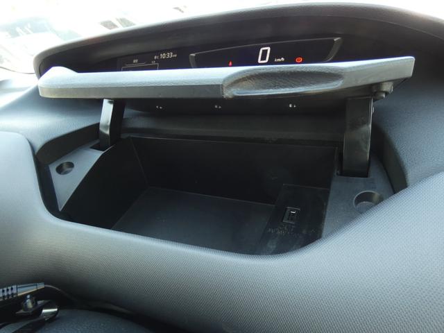 セレナ X セーフティパックA 快適パック エマージェンシーブレーキ ディスプレイオーディオ ETC パワースライドドア クルーズコントロール ソナー アイドリングストップ パーソナルテーブル USB電源ソケット(58枚目)