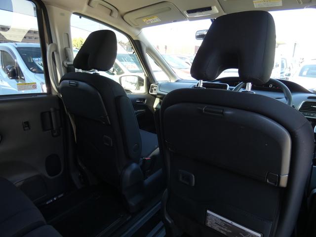 セレナ X セーフティパックA 快適パック エマージェンシーブレーキ ディスプレイオーディオ ETC パワースライドドア クルーズコントロール ソナー アイドリングストップ パーソナルテーブル USB電源ソケット(65枚目)