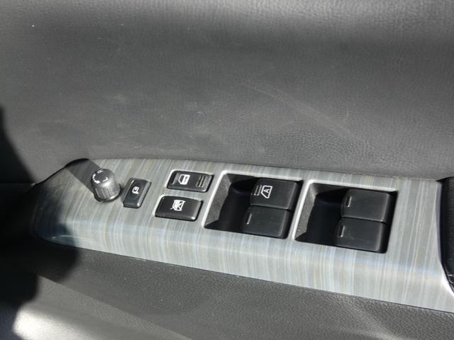 NISSAN ELGRAND RIDER