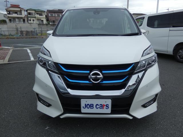 セレナ ｅ－パワー　ハイウェイスターＶ　両側パワスラ　セーフティパックＢ　インテリジェントエマージェンシーブレーキ　純正ナビ　フルセグ　ＥＴＣ　全周囲カメラ　前後ソナー　オートハイビーム　ＬＥＤヘッドランプ　レーダークルーズコントロール（12枚目）