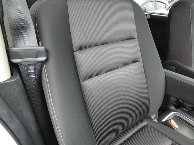 セレナ ｅ－パワー　ハイウェイスターＶ　両側パワスラ　セーフティパックＢ　インテリジェントエマージェンシーブレーキ　純正ナビ　フルセグ　ＥＴＣ　全周囲カメラ　前後ソナー　オートハイビーム　ＬＥＤヘッドランプ　レーダークルーズコントロール（41枚目）