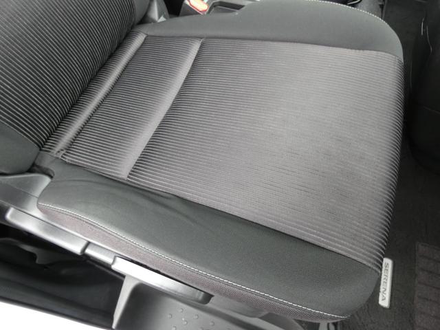 セレナ ｅ－パワー　ハイウェイスターＶ　両側パワスラ　セーフティパックＢ　インテリジェントエマージェンシーブレーキ　純正ナビ　フルセグ　ＥＴＣ　全周囲カメラ　前後ソナー　オートハイビーム　ＬＥＤヘッドランプ　レーダークルーズコントロール（42枚目）