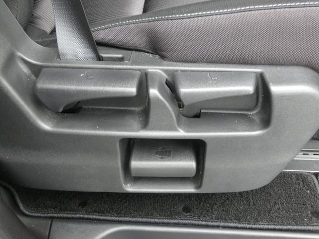 セレナ ｅ－パワー　ハイウェイスターＶ　両側パワスラ　セーフティパックＢ　インテリジェントエマージェンシーブレーキ　純正ナビ　フルセグ　ＥＴＣ　全周囲カメラ　前後ソナー　オートハイビーム　ＬＥＤヘッドランプ　レーダークルーズコントロール（69枚目）