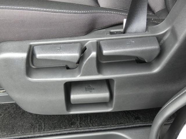 セレナ ｅ－パワー　ハイウェイスターＶ　両側パワスラ　セーフティパックＢ　インテリジェントエマージェンシーブレーキ　純正ナビ　フルセグ　ＥＴＣ　全周囲カメラ　前後ソナー　オートハイビーム　ＬＥＤヘッドランプ　レーダークルーズコントロール（77枚目）