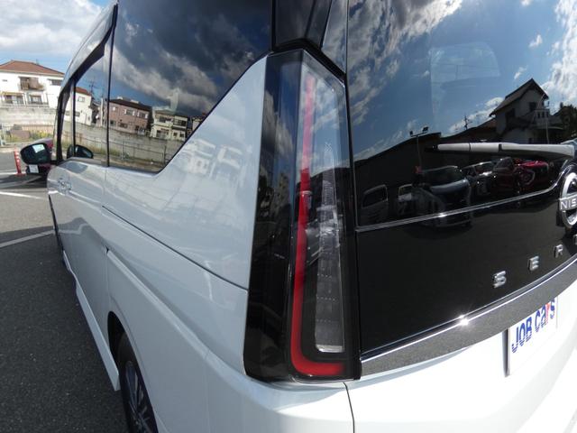 セレナ ｅ－パワー　ハイウェイスターＶ　セカンドスライドアップシート　全方位運転支援システム　後席モニター　１２．３インチディスプレイオーディオ　フルセグ　ＥＴＣ　両側パワスラ　全周囲カメラ　前後ソナー　オートハイビーム　ＬＥＤヘッドランプ（28枚目）