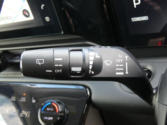 セレナ ｅ－パワー　ハイウェイスターＶ　セカンドスライドアップシート　全方位運転支援システム　後席モニター　１２．３インチディスプレイオーディオ　フルセグ　ＥＴＣ　両側パワスラ　全周囲カメラ　前後ソナー　オートハイビーム　ＬＥＤヘッドランプ（53枚目）