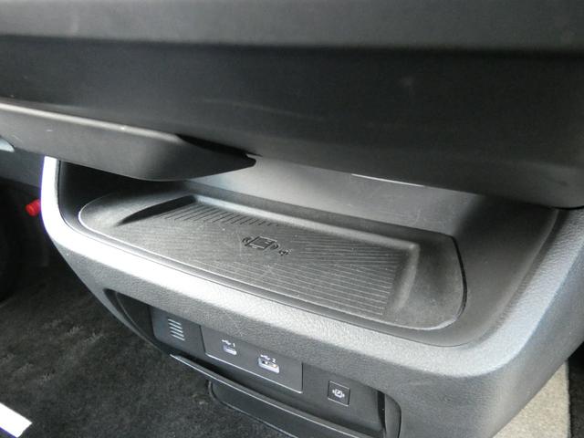 セレナ ｅ－パワー　ハイウェイスターＶ　セカンドスライドアップシート　全方位運転支援システム　後席モニター　１２．３インチディスプレイオーディオ　フルセグ　ＥＴＣ　両側パワスラ　全周囲カメラ　前後ソナー　オートハイビーム　ＬＥＤヘッドランプ（59枚目）