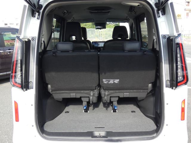 セレナ ｅ－パワー　ハイウェイスターＶ　セカンドスライドアップシート　全方位運転支援システム　後席モニター　１２．３インチディスプレイオーディオ　フルセグ　ＥＴＣ　両側パワスラ　全周囲カメラ　前後ソナー　オートハイビーム　ＬＥＤヘッドランプ（79枚目）