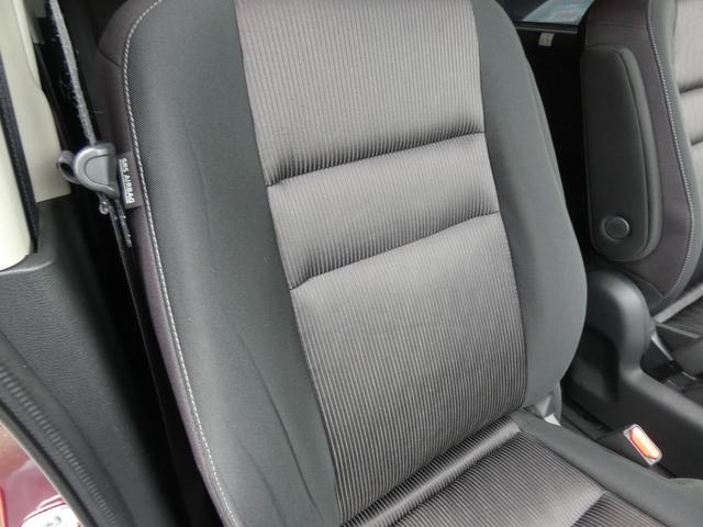 セレナ ハイウェイスター　両側パワースライドドア　純正ナビ　フルセグ　ＥＴＣ　全周囲カメラ　ドライブレコーダー　前後ソナー　クルーズコントロール　純正１６インチＡＷ　パーソナルテーブル　ロールサンシェード　ＵＳＢ端子　禁煙車（38枚目）