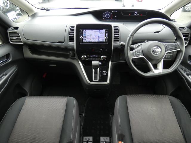 セレナ ハイウェイスター　両側パワースライドドア　純正ナビ　フルセグ　ＥＴＣ　全周囲カメラ　ドライブレコーダー　前後ソナー　クルーズコントロール　純正１６インチＡＷ　パーソナルテーブル　ロールサンシェード　ＵＳＢ端子　禁煙車（61枚目）