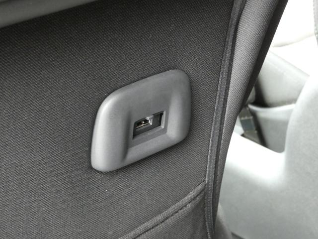 セレナ ハイウェイスター　両側パワースライドドア　純正ナビ　フルセグ　ＥＴＣ　全周囲カメラ　ドライブレコーダー　前後ソナー　クルーズコントロール　純正１６インチＡＷ　パーソナルテーブル　ロールサンシェード　ＵＳＢ端子　禁煙車（68枚目）