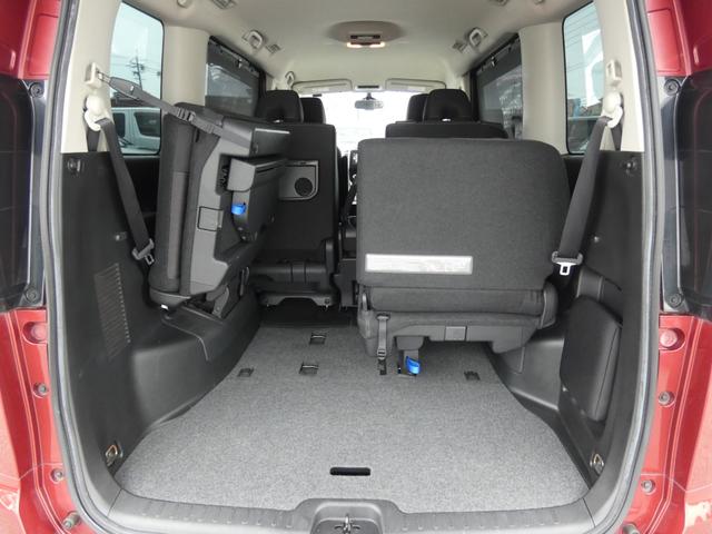 セレナ ハイウェイスター　両側パワースライドドア　純正ナビ　フルセグ　ＥＴＣ　全周囲カメラ　ドライブレコーダー　前後ソナー　クルーズコントロール　純正１６インチＡＷ　パーソナルテーブル　ロールサンシェード　ＵＳＢ端子　禁煙車（77枚目）