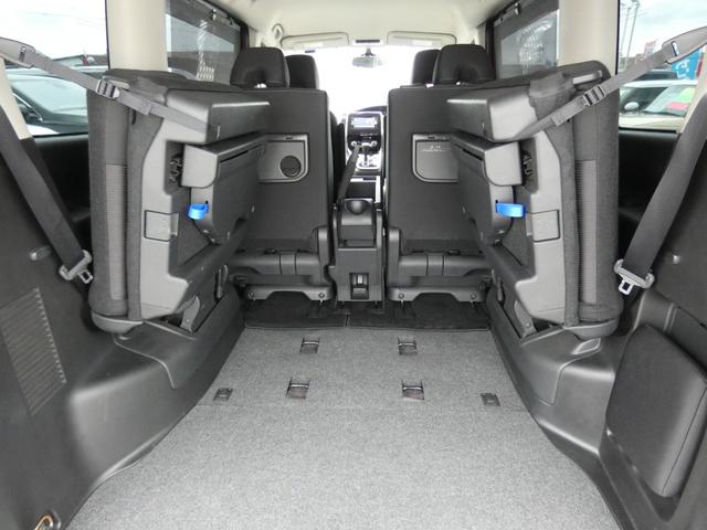 セレナ ハイウェイスター　両側パワースライドドア　純正ナビ　フルセグ　ＥＴＣ　全周囲カメラ　ドライブレコーダー　前後ソナー　クルーズコントロール　純正１６インチＡＷ　パーソナルテーブル　ロールサンシェード　ＵＳＢ端子　禁煙車（78枚目）