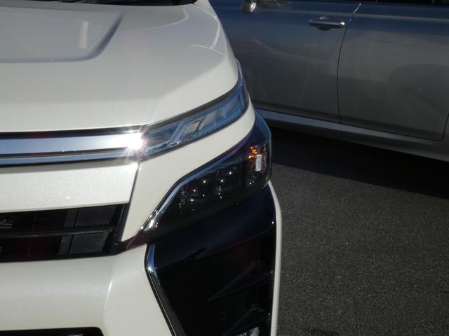 ヴォクシー ZS 煌II 両側パワスラ 純正9インチナビ フルセグ バックカメラ ETC 衝突軽減 レーンキープ クルコン ソナー LEDヘッドライト 前後ドラレコ プッシュスタート 純正16インチAW Bluetooth接続(21枚目)