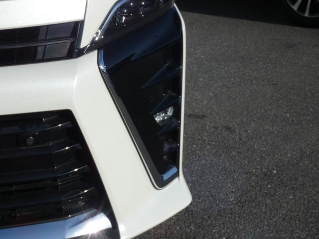 ヴォクシー ZS 煌II 両側パワスラ 純正9インチナビ フルセグ バックカメラ ETC 衝突軽減 レーンキープ クルコン ソナー LEDヘッドライト 前後ドラレコ プッシュスタート 純正16インチAW Bluetooth接続(23枚目)