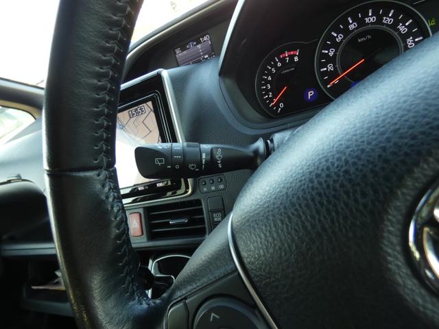 ヴォクシー ZS 煌II 両側パワスラ 純正9インチナビ フルセグ バックカメラ ETC 衝突軽減 レーンキープ クルコン ソナー LEDヘッドライト 前後ドラレコ プッシュスタート 純正16インチAW Bluetooth接続(58枚目)