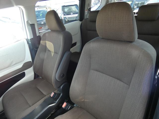 シエンタ Ｇ　ナビレディパッケージ　両側パワスラ　純正ナビ　ＴＶ視聴可　Ｂｌｕｅｔｏｏｔｈ　ドライブレコーダー　ウォークスルー　禁煙車　スマートキー（45枚目）