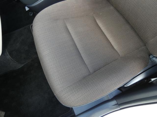 シエンタ Ｇ　ナビレディパッケージ　両側パワスラ　純正ナビ　ＴＶ視聴可　Ｂｌｕｅｔｏｏｔｈ　ドライブレコーダー　ウォークスルー　禁煙車　スマートキー（47枚目）