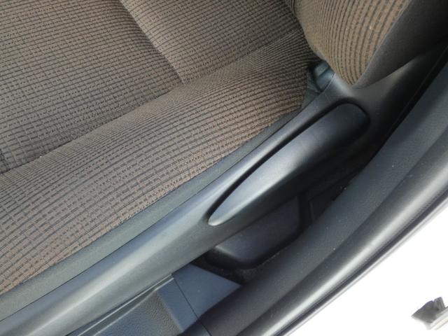 シエンタ Ｇ　ナビレディパッケージ　両側パワスラ　純正ナビ　ＴＶ視聴可　Ｂｌｕｅｔｏｏｔｈ　ドライブレコーダー　ウォークスルー　禁煙車　スマートキー（48枚目）