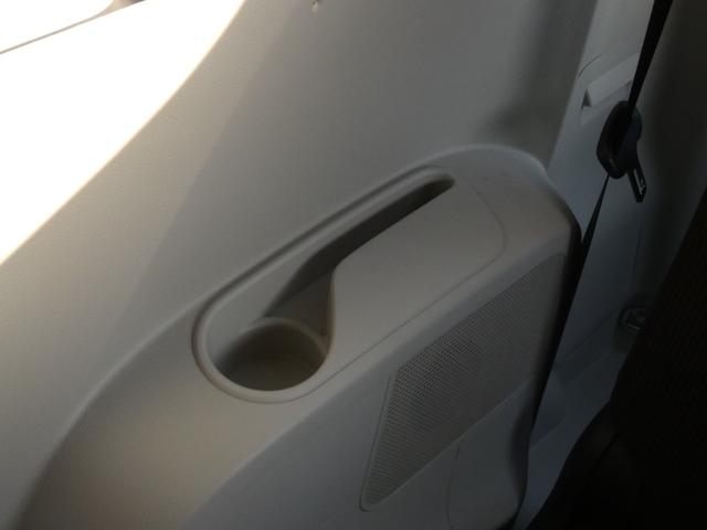 シエンタ Ｇ　ナビレディパッケージ　両側パワスラ　純正ナビ　ＴＶ視聴可　Ｂｌｕｅｔｏｏｔｈ　ドライブレコーダー　ウォークスルー　禁煙車　スマートキー（76枚目）