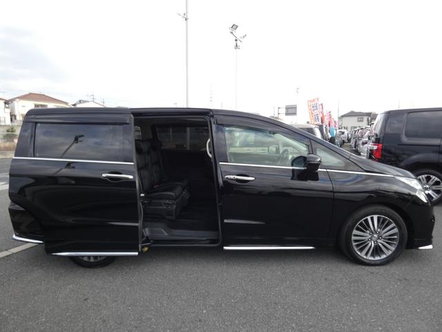 オデッセイ アブソルート・ホンダセンシング　後期　ホンダセンシング　両側パワースライドドア　Ｂカメラ　ＥＴＣ２．０　ドライブレコーダー　アイドリングストップ　オットマン　ＬＥＤヘッドランプ　ハーフレザーシート　パワーシート　純正１７インチＡＷ（14枚目）