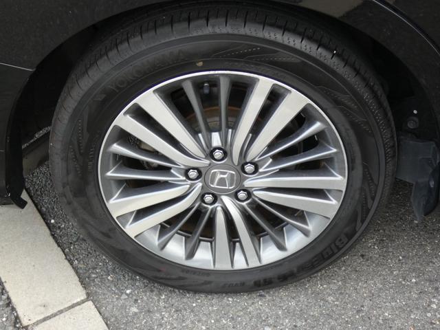 オデッセイ アブソルート・ホンダセンシング　後期　ホンダセンシング　両側パワースライドドア　Ｂカメラ　ＥＴＣ２．０　ドライブレコーダー　アイドリングストップ　オットマン　ＬＥＤヘッドランプ　ハーフレザーシート　パワーシート　純正１７インチＡＷ（34枚目）