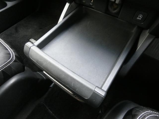 オデッセイ アブソルート・ホンダセンシング　後期　ホンダセンシング　両側パワースライドドア　Ｂカメラ　ＥＴＣ２．０　ドライブレコーダー　アイドリングストップ　オットマン　ＬＥＤヘッドランプ　ハーフレザーシート　パワーシート　純正１７インチＡＷ（65枚目）