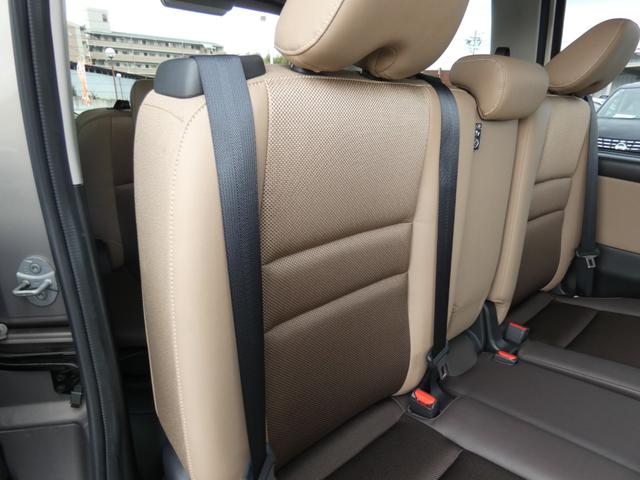 セレナ ハイウェイスターＧ　プロパイロットエディション　プロパイロット　エマージェンシーブレーキ　レーダークルーズコントロール　両側パワスラ　電動Ｐブレーキ　ハーフレザーシート　純正ナビ　フルセグ　バックカメラ　ＥＴＣ　ドラレコ　ＬＥＤヘッドランプ（66枚目）