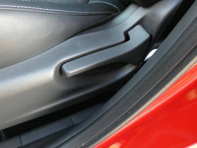 エクリプスクロスPHEV P e-アシスト マイパイロット 360度カメラ HUD スマートフォン連携ナビ フルセグ ハーフレザーシート シートヒーター パワーバックドア LEDヘッドランプ 電動Pブレーキ 充電ケーブル(51枚目)