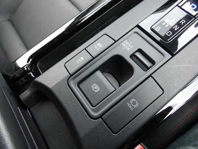 プリウス Z セーフティセンス トヨタチームメイト Bスポットモニター 12.3インチディスプレイオーディオ フルセグ ETC2.0 バックカメラ 革シート デジタルインナーミラー パワーバックドア ワンオーナー(10枚目)