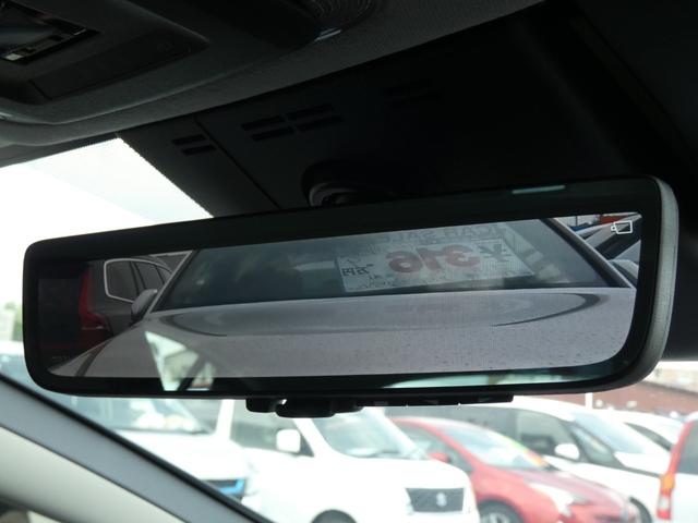 プリウス Z セーフティセンス トヨタチームメイト Bスポットモニター 12.3インチディスプレイオーディオ フルセグ ETC2.0 バックカメラ 革シート デジタルインナーミラー パワーバックドア ワンオーナー(11枚目)