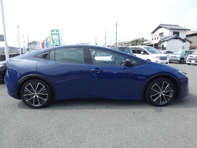 プリウス Z セーフティセンス トヨタチームメイト Bスポットモニター 12.3インチディスプレイオーディオ フルセグ ETC2.0 バックカメラ 革シート デジタルインナーミラー パワーバックドア ワンオーナー(14枚目)