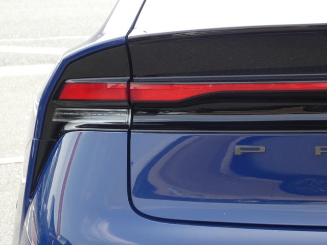 プリウス Z セーフティセンス トヨタチームメイト Bスポットモニター 12.3インチディスプレイオーディオ フルセグ ETC2.0 バックカメラ 革シート デジタルインナーミラー パワーバックドア ワンオーナー(27枚目)