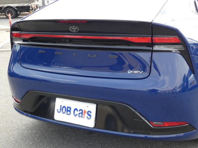 プリウス Z セーフティセンス トヨタチームメイト Bスポットモニター 12.3インチディスプレイオーディオ フルセグ ETC2.0 バックカメラ 革シート デジタルインナーミラー パワーバックドア ワンオーナー(31枚目)