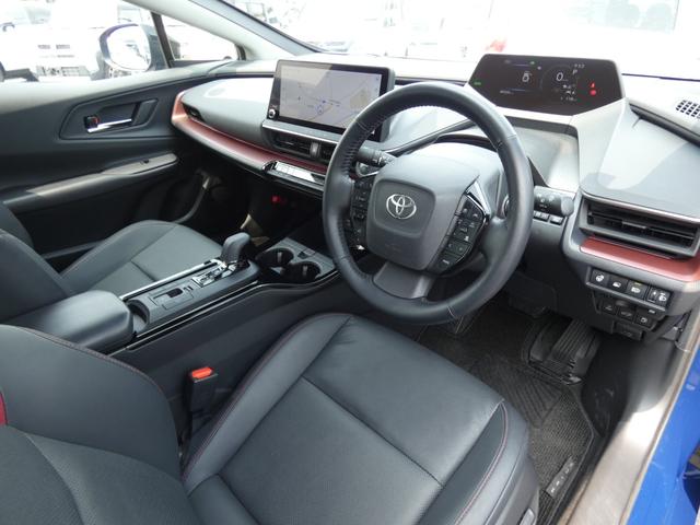 プリウス Z セーフティセンス トヨタチームメイト Bスポットモニター 12.3インチディスプレイオーディオ フルセグ ETC2.0 バックカメラ 革シート デジタルインナーミラー パワーバックドア ワンオーナー(39枚目)